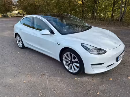 Tesla Model 3 Grande Autonomie
