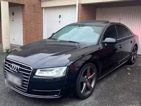 Audi A8 V6 3.0 TDI 262 quattro