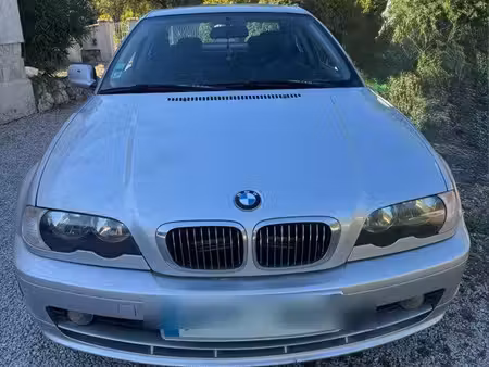 BMW Série 3 320i 2.2 170