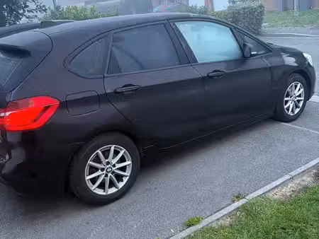 BMW Série 2 216d 2.0