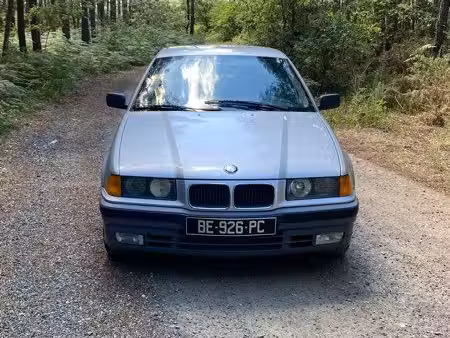 BMW Série 3 320i 2.0 150