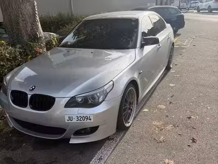 BMW Série 5 525i 218