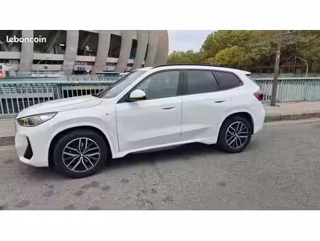 BMW X1 18i 1.5 136 sDrive
