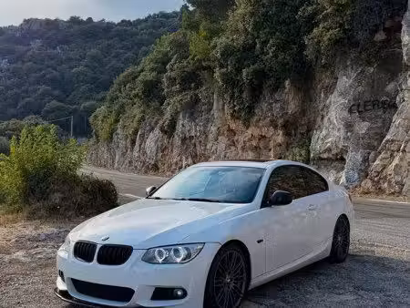 BMW Série 3 335i 3.0 306