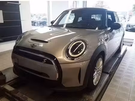 Mini Mini Cooper SE 184 Classic