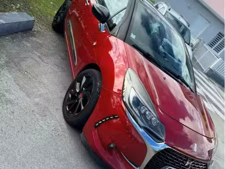 DS 3 1.2 110 Performance Line