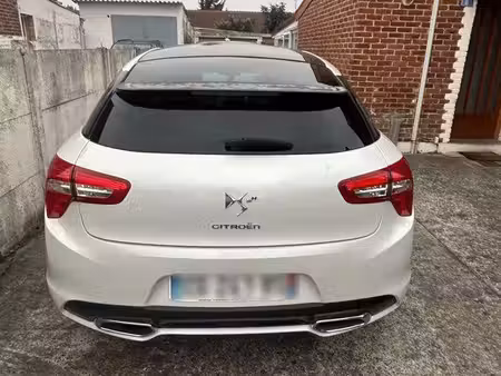 DS 5 2.0 200 4x4