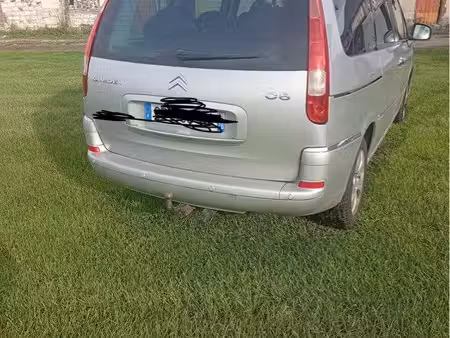 Citroën C8