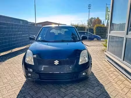 Suzuki Swift 1.3 92