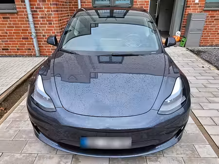 Tesla Model 3 283