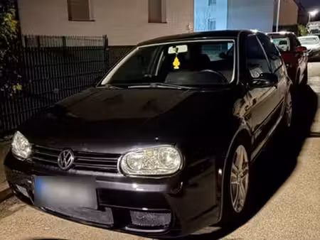 Volkswagen Golf 2.0 TDI 116