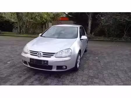 Volkswagen Golf 1.4 80