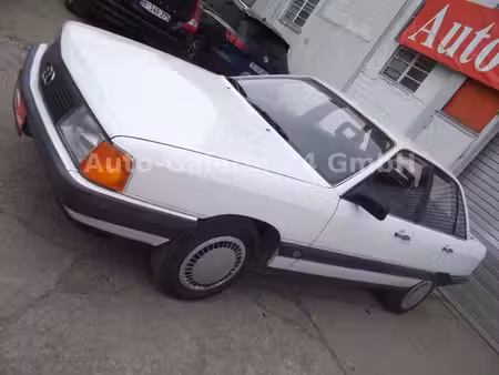 Audi 100 1.8