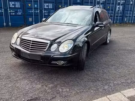 Mercedes-Benz Classe E E 280 V6 3.0 170