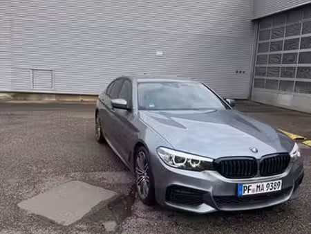 BMW Série 5 530d 3.0 265