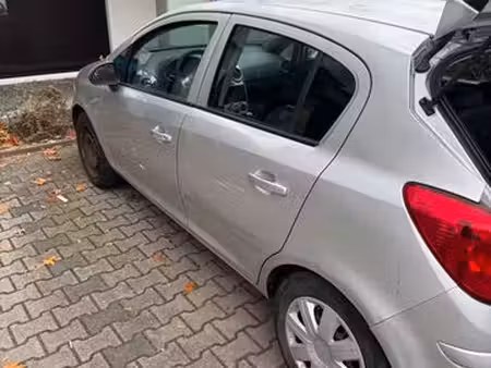 Opel Corsa 1.4 90