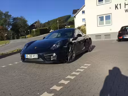Porsche 718 2.7 275