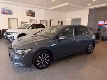 Volkswagen Golf 2.0 TDI 116