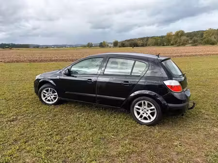 Opel Astra 1.8 125