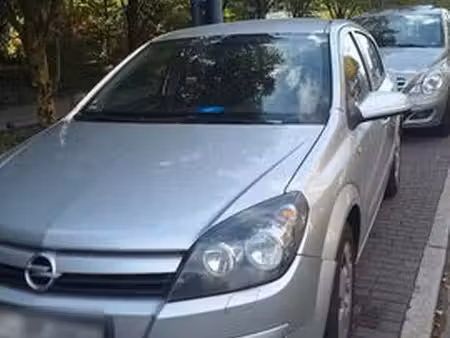 Opel Astra 1.4 90