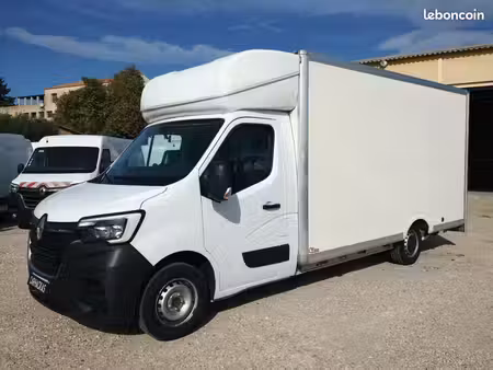 Renault Master 2.3 dCi 145