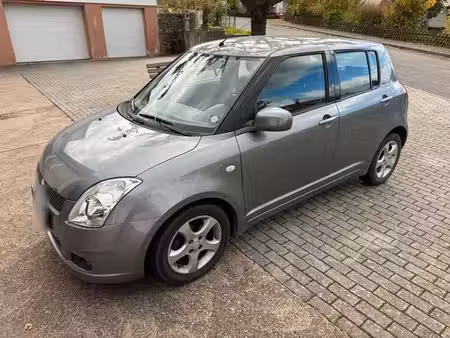 Suzuki Swift 1.3 92