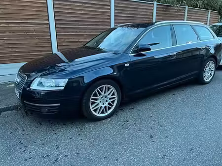 Audi A6 V6 3.2 FSI 255