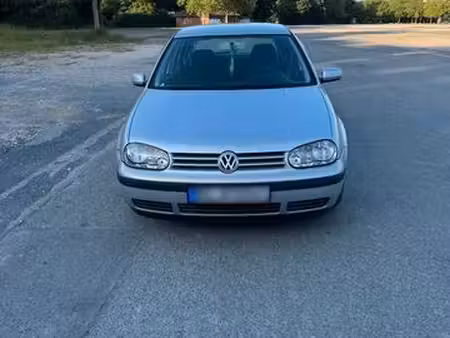 Volkswagen Golf 1.6