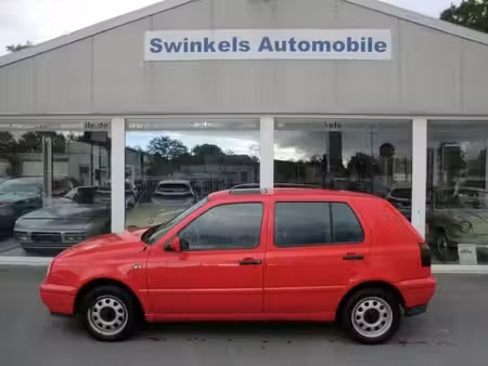 Volkswagen Golf 1.6 75