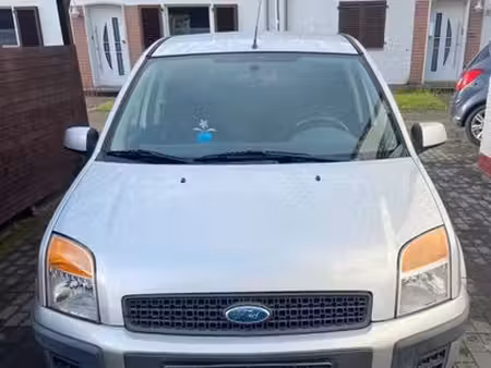 Ford Fusion 1.4 80