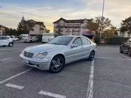 Mercedes-Benz Classe C C 200 2.1 CDI Elegance