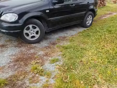 Mercedes-Benz Classe M ML 270