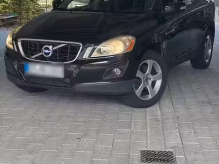 Volvo XC60 2.4 175