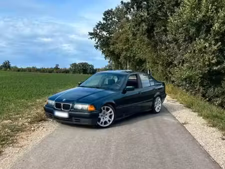 BMW Série 3 318i 1.8