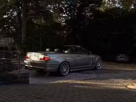 BMW Série 3 320i 2.2 170