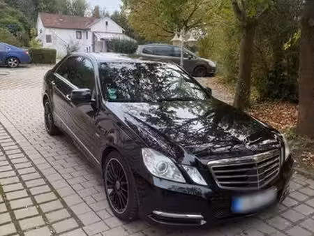 Mercedes-Benz Classe E E 300 2.1 150