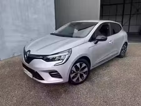 Renault Clio E-Tech 1.6 145 Evolution