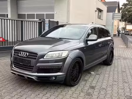 Audi Q7 V8 4.2 TDI 326 S line quattro