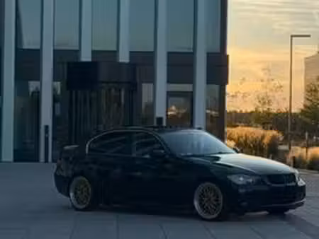 BMW Série 3 325i 218