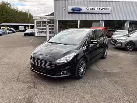 Ford S-Max 2.0 TDCi Titanium