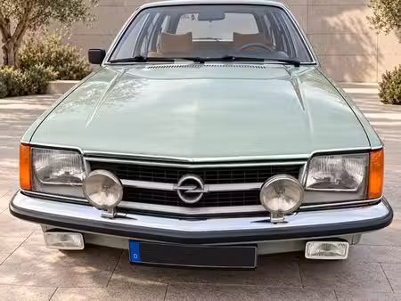 Opel Commodore