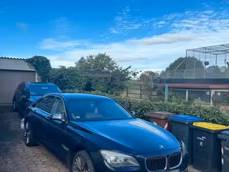 BMW Série 7 740d 3.0 306