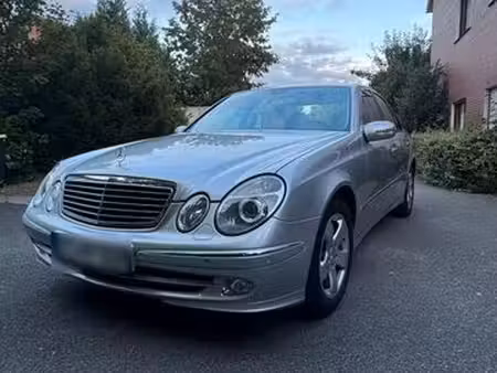 Mercedes-Benz Classe E E 240 V6 2.6 177