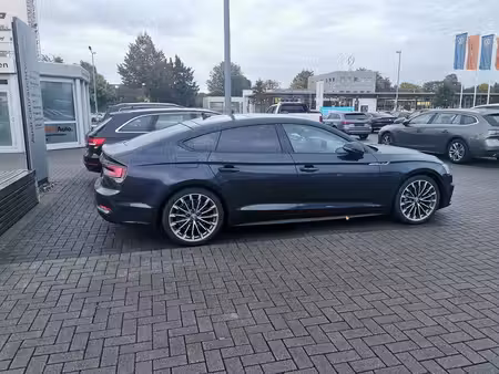 Audi A5 quattro