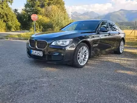 BMW Série 7 730d 3.0 258