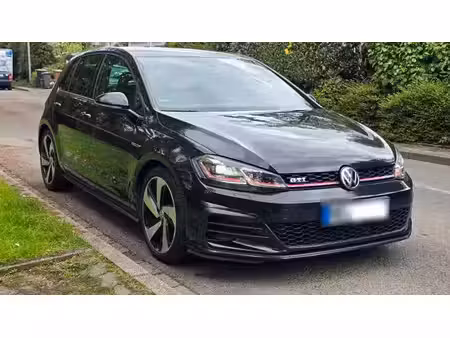 Volkswagen Golf GTI 2.0 TFSI 230
