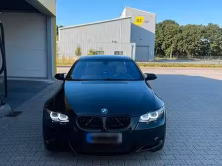 BMW Série 3 330d 3.0