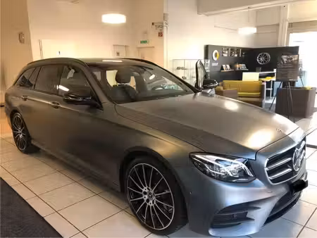Mercedes-Benz Classe E E 220 AMG Line 4Matic