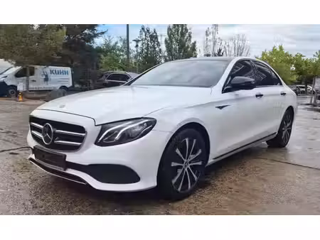 Mercedes-Benz Classe E E 300 2.0 211