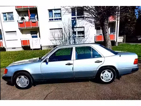 Mercedes-Benz Classe E 230 E